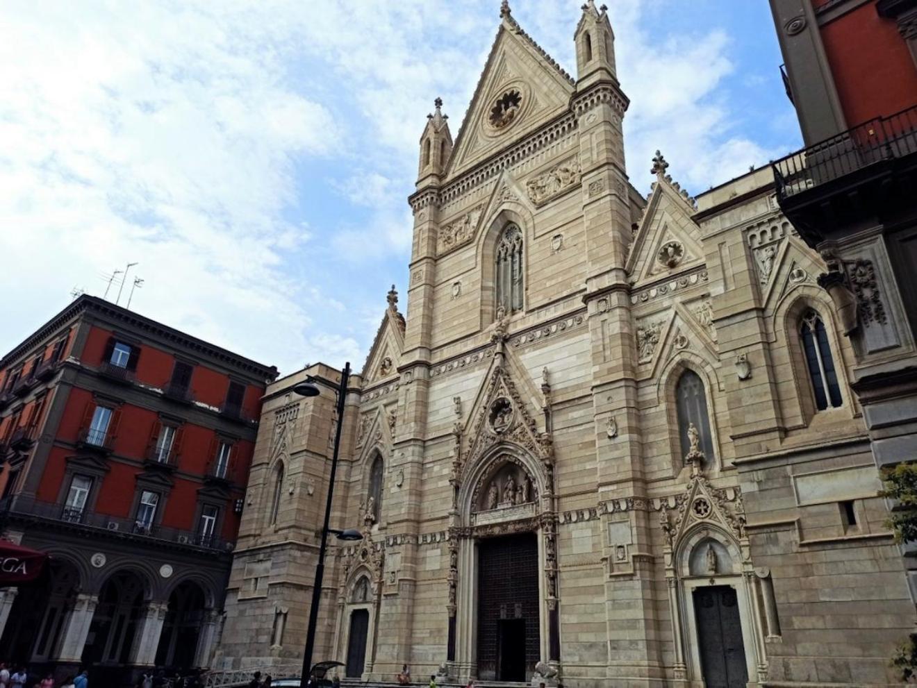 Mithra Apartment Centro Storico Napoli Bagian luar foto