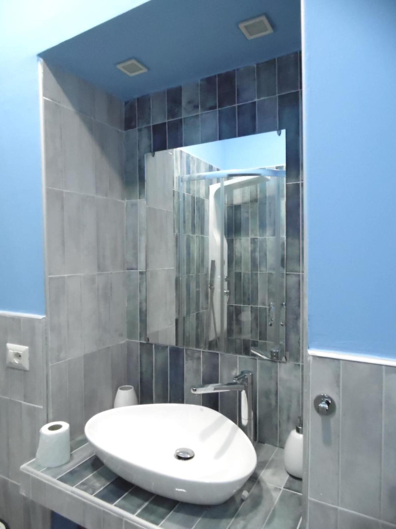 Mithra Apartment Centro Storico Napoli Bagian luar foto