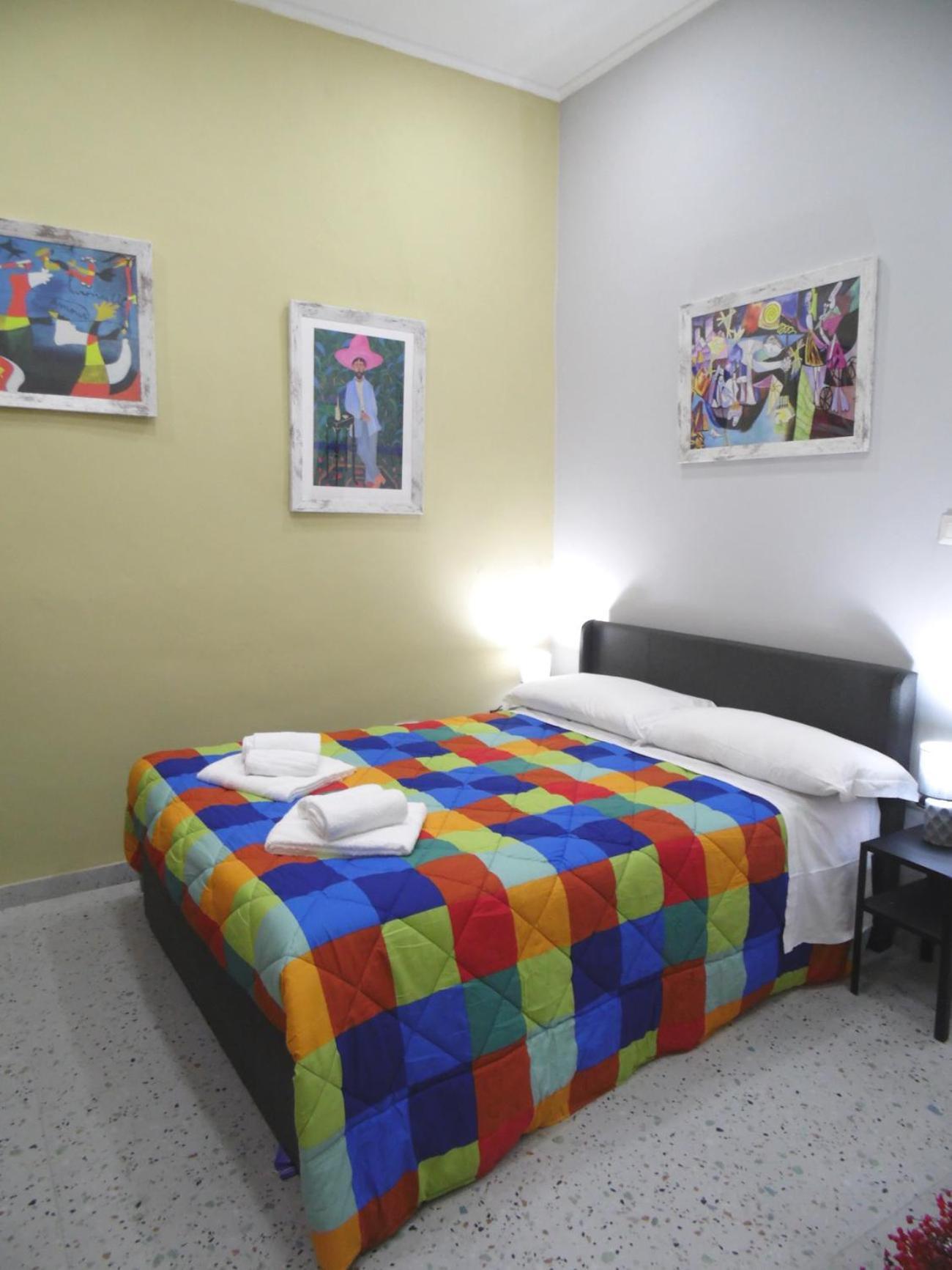 Mithra Apartment Centro Storico Napoli Bagian luar foto